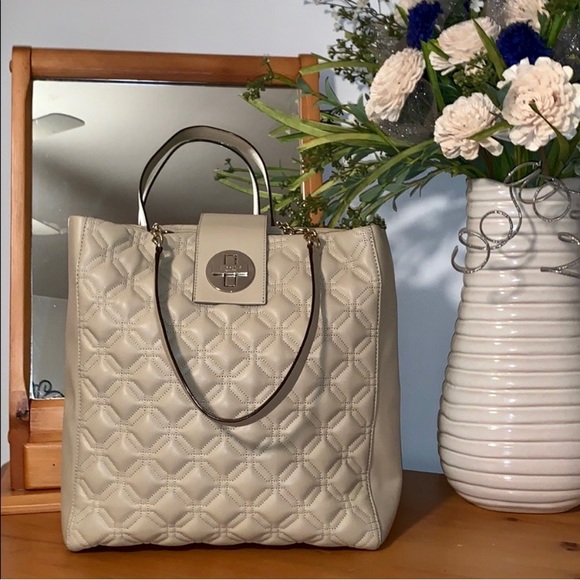 kate spade Handbags - Kate Spade ♠️ Leather Quilted Tan Tote